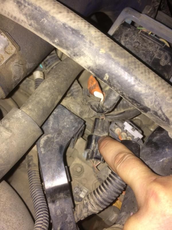 Fuel pressure regulator harness plug or ? Chevy and GMC Duramax